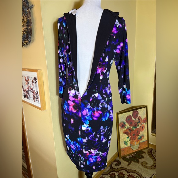 Vintage CACHE Size Large Floral Dress Keyhole Neck Gold Hardware Gathered Wrap - Picture 10 of 15